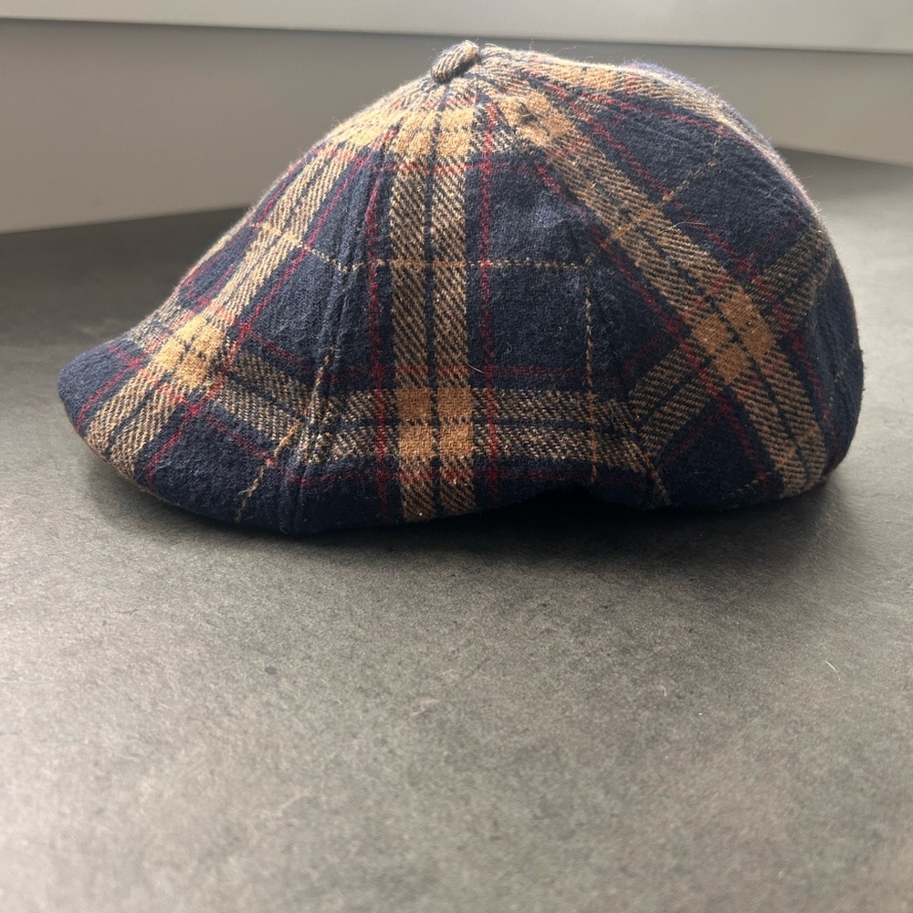 Boston Scally -The Distillery-Cap in Navy, Tan & Red